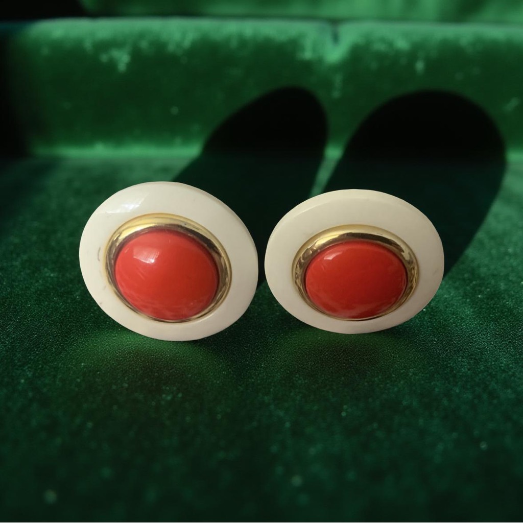 Unique Vintage Red And Gold Earrings 5$